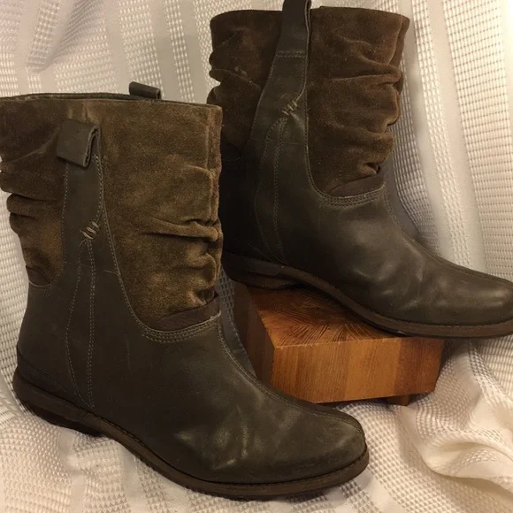 Patagonia leather ankle boots worn once RARE find - Picture 2 of 8